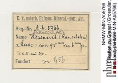 Etiketten zu Granat (Grossular, Hessonit) (NHMW-MIN-Ab5766)